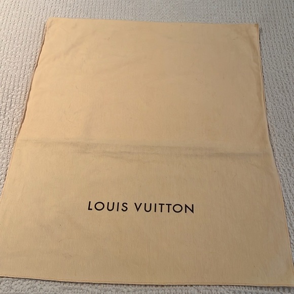 Large Louis Vuitton Dust Bag - Picture 3 of 3